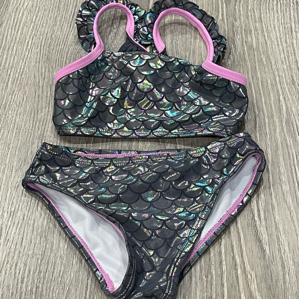 Shelloha Bikini Swimsuit Size 4 Mermaid 2 piece J34